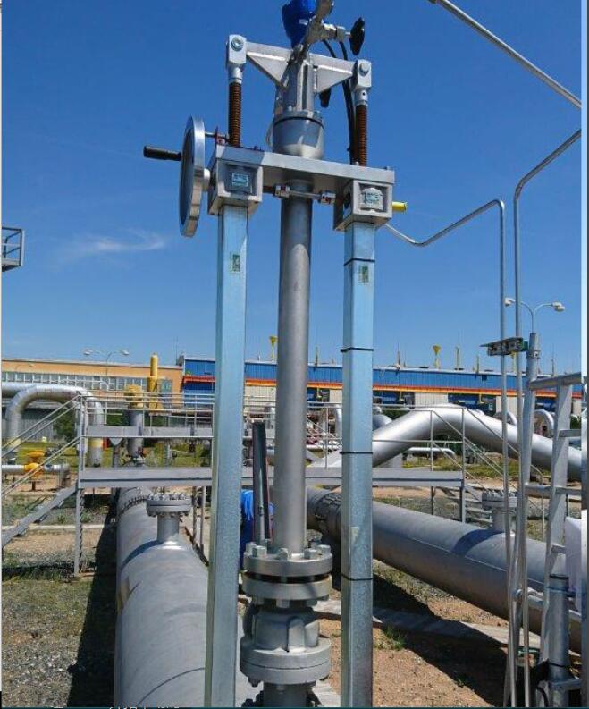 圖5. 配備FASTLOK的SDF流量傳感器安裝在天然氣管道上.jpg 圖5. 配備FASTLOK的SDF流量傳感器安裝在天然氣管道上.jpg